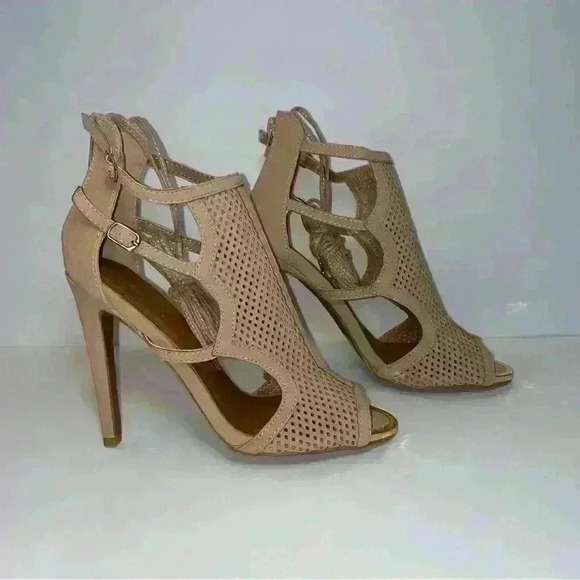 NEW Qupid Gladiator lace up nude peep toe mesh suede 4.5” heels women size 7 - Picture 6 of 15
